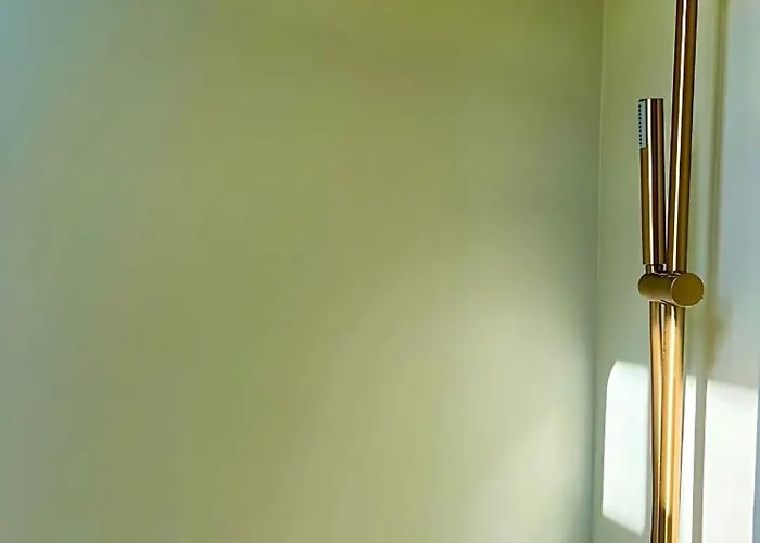 The Colonial Ларнака