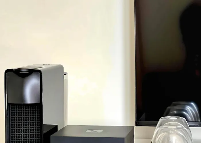 The Colonial 5* Ларнака